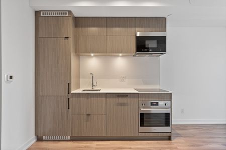 For Lease - 20 Edward Street Unit# 1019, Toronto, Ontario - Photo 5