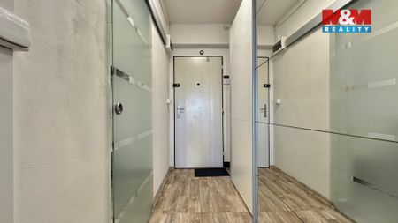 Pronájem bytu 2+1 60 m², náměstí Republiky 1088, Mladá Boleslav - Фото 5