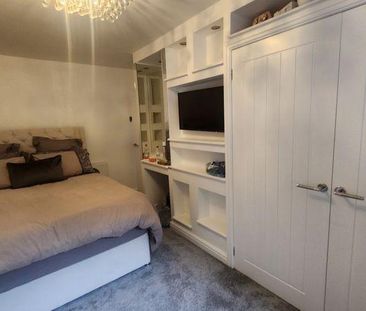 3 bedroom detached house to rent - Photo 4