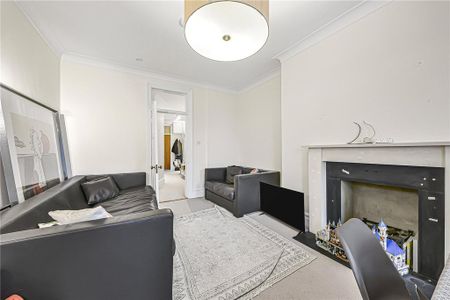 3 bedroom apartment to rent - Photo 2