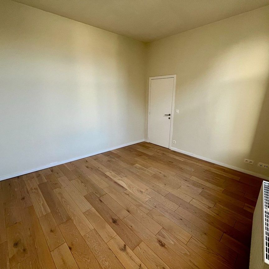 Recent gerenoveerd appartement met 4 slaapkamers te huur! - Foto 1