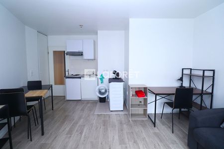 Apartment - Photo 2