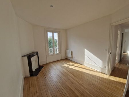 Location Appartement 3 pièces 67m² NANTERRE 92000 - Photo 2