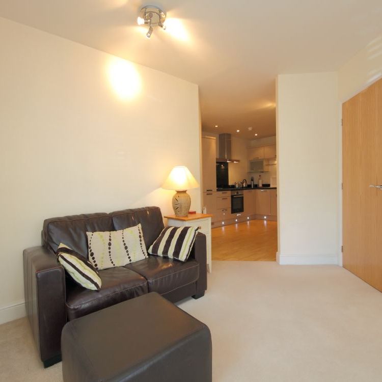 1 Bedroom Flat / Apartment - Christchurch Road, Winchester - Photo 1