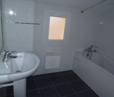 Location Appartement 2 pièces 42m² COGNAC 16100 - Photo 1