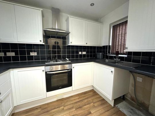 2 bedroom terraced house to rent - Photo 1