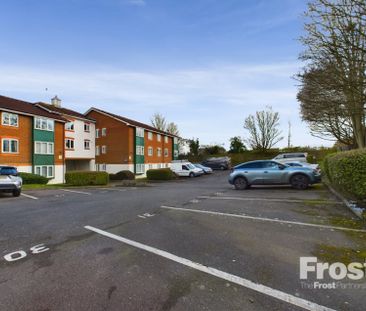 Missenden Gardens, Burnham,SL1 - Photo 4