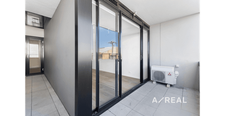 Modern First-Floor Apartment in the Heart of Brunswick. - Photo 5