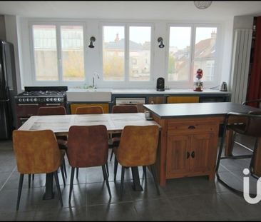 Appartement 5 pièces de 77 m² à Melun (77000) - Photo 1