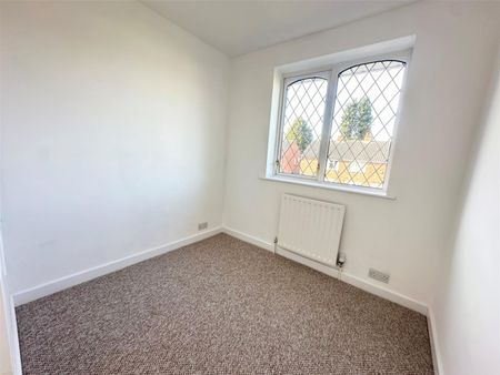 3 bedroom House To Let Total Size: 851 SQ FT - Photo 5