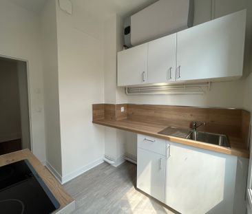 Location Appartement 2 pièces 40m² - Photo 4