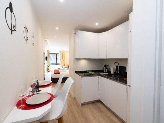 Apartamento de alquiler en Avenida de la Osa Mayor, 32, Aravaca - Photo 1