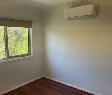 THREE BEDROOM, TWO STOREY FAMILY HOME - Photo 4