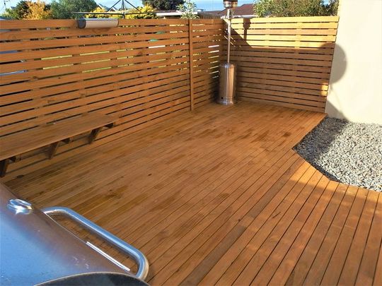 Central Mount Maunganui Townhouse. FULLY FURNISHED - Photo 1