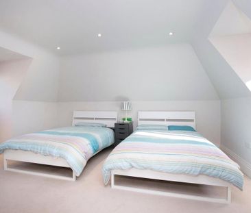 5 bedroom detached house to rent - Photo 6