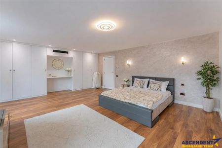 FILM 3D! Vila high tech, cu semineu, jacuzzi, terasa, 7 came - Fotografie 4