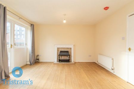 3 bed Semi-Detached House for Rent - Photo 3