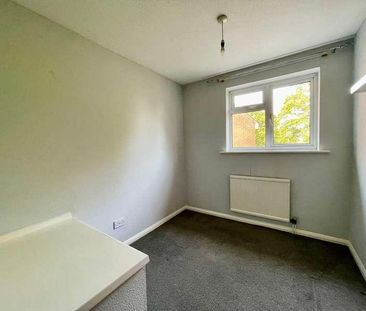 East Grinstead, RH19 - Photo 5