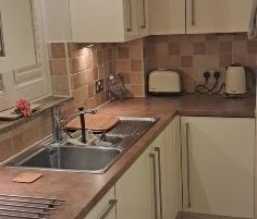 Room in a Shared Flat, Mayo Road, NW1O - Photo 6