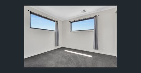 Your Executive Lifestyle Awaits! - Photo 2