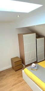 Spacious room in shared apartment in Portersfield, Dublin - Photo 3