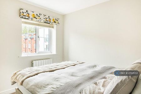 5 bedroom detached house to rent - Photo 5