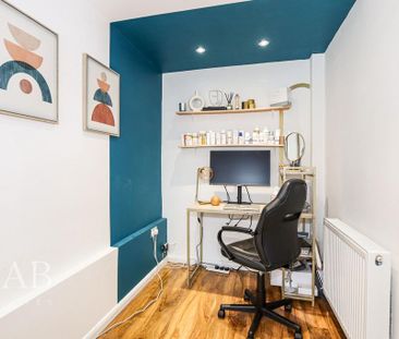 4 bedroom terraced house to rent - Photo 3