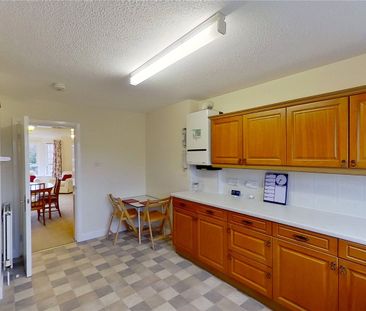 3 bedroom apartment to rent - Photo 6