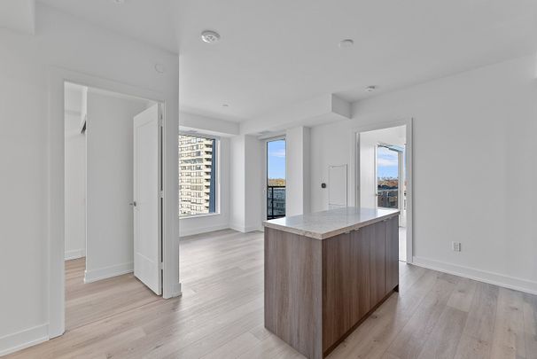 For Lease - 60 Central park road Way Unit# 813, Toronto, Ontario - Photo 1