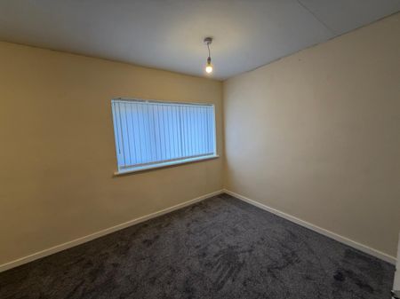 Castlehey, Skelmersdale, , UK - Photo 5