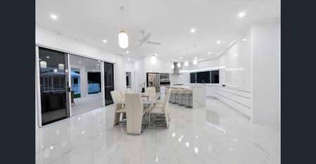 Luxury near-new acreage home with resort pool pavilion. - Photo 3