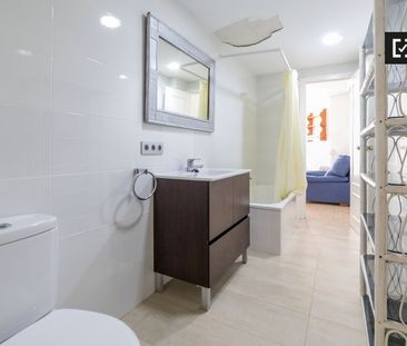 valencia, Valencian Community 46021 - Photo 4