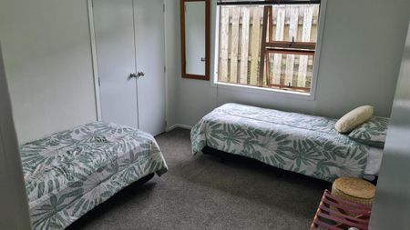 Home with sea views - Photo 4