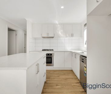 Modern, Spacious, and Perfectly Positioned Family Living! - Photo 3