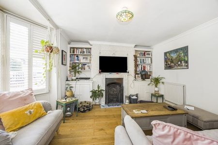 4 bedroom terraced house to rent - Photo 5