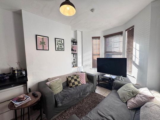 147 Dunluce Avenue, Lisburn Road, Belfast, BT9 7AX - Photo 1