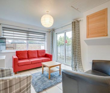 5 bedroom house to rent - Photo 1