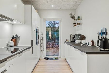 Nyopført 4-værelses rækkehus på Ronjasvej i Vestbjerg - Photo 5