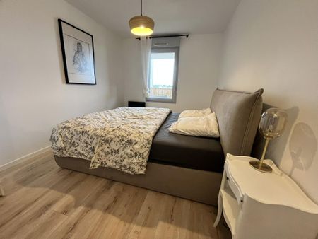 Location Appartement 2 pièces Meublé 45m² TRELAZE 49800 - Photo 4