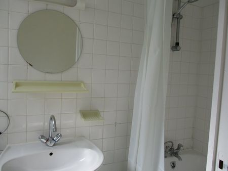 Location Appartement 2 pièces 39m² REIMS 51100 - Photo 4