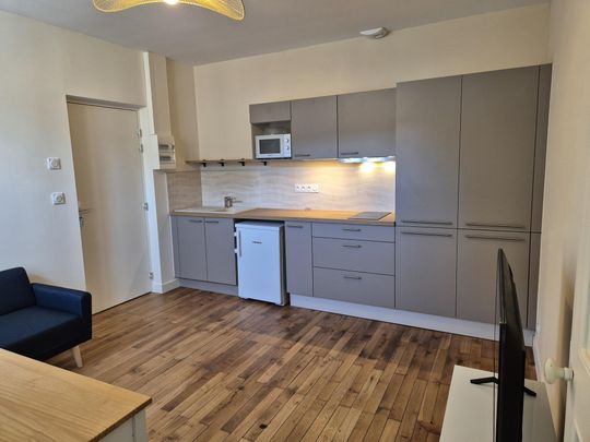 A LOUER APPARTEMENT T2 MEUBLÉ ANGERS-PASTEUR - Photo 1