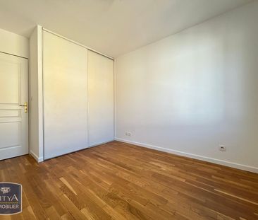 Location Appartement 3 pièces 66m² VILLEFRANCHE SUR SAONE 69400 - Photo 4