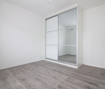 Star Road, Uxbridge - Photo 3