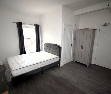 7 Howe Street, CA1 - Photo 1