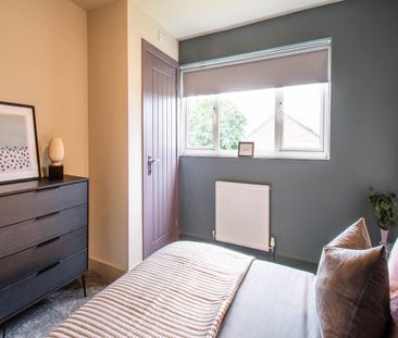 Rossefield Parade (room 4), Bramley, Leeds - Photo 6