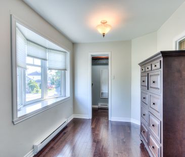 Maison à étages - 8685 Av. Oregon - Photo 2