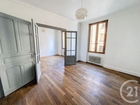 Location Appartement 3 pièces 77m² CLERMONT FERRAND 63000 - Photo 2