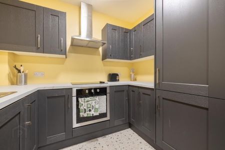 Room 2 Shared Accommodation, 80 Southwell Road, Room 2, Bangor, BT20 3AE - Photo 3