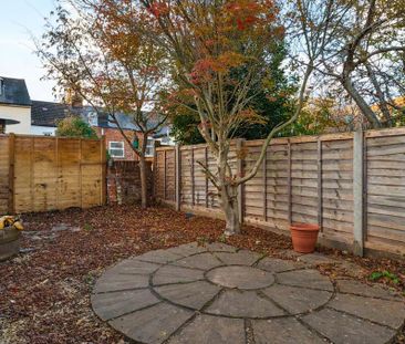2 bedroom terraced house to rent - Photo 2