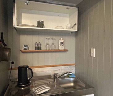 Te Aro, 1 bedroom - Photo 2